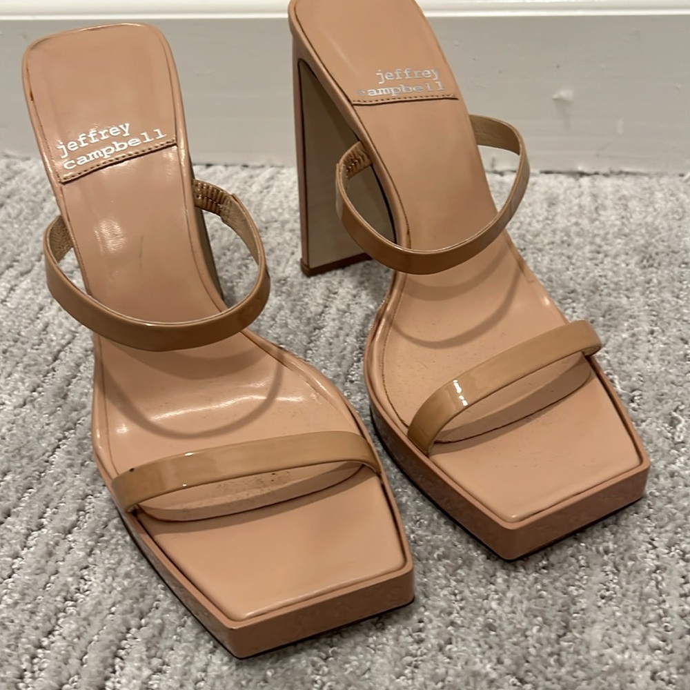 Brand new but no box jeffrey campbell gorgeous slides heels sz 9
